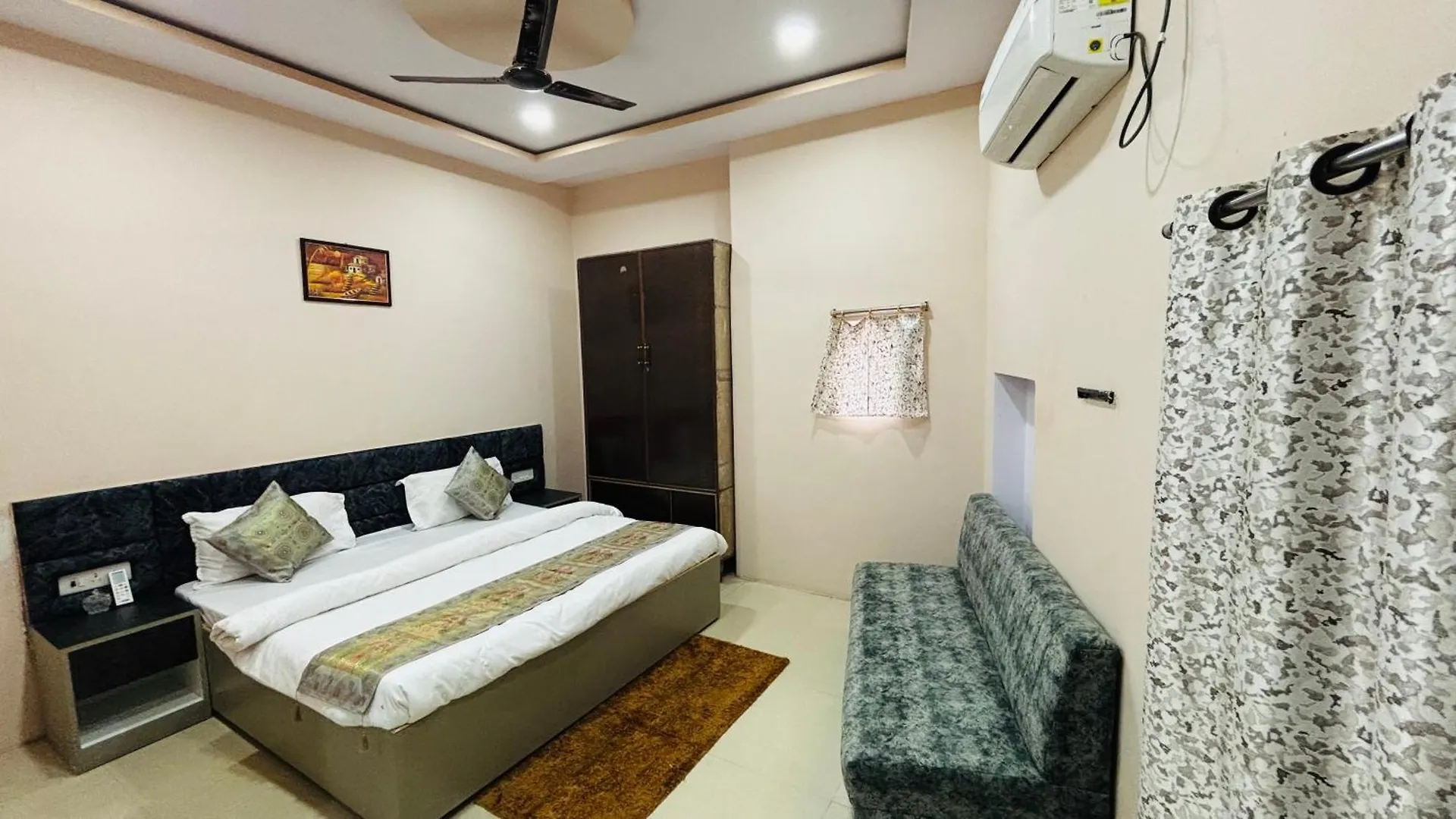 Spiritual Homestay Βαρανάσι